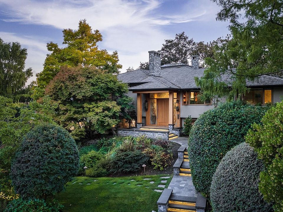 2999 Beach Dr, Victoria, BC V8R 6L1 MLS 916142 Zillow