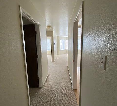 4th image of 375 12th Ave
