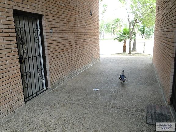 4th image of 1900 E Elizabeth St APT 1006