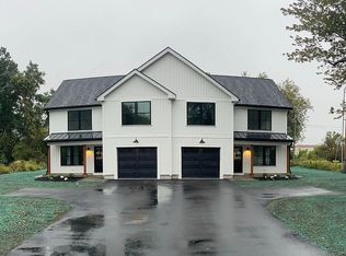 38 Rocks Rd, Seabrook, NH 03874