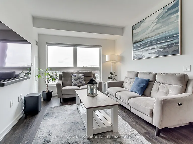430 Essa Rd #418 — Photo 18