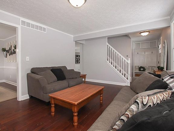 5th image of 840 Dogwood Trl