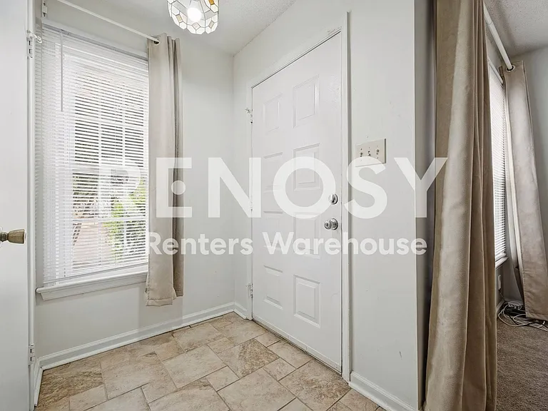 5310 Lake Victoria Arch — Photo 25