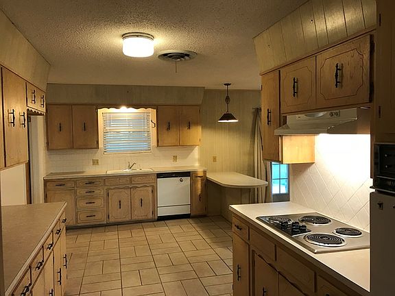 4th image of 4506 N Redland Ave