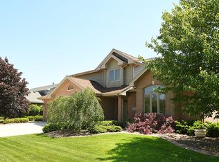 7943 Lakeside Dr, Tinley Park, IL 60487