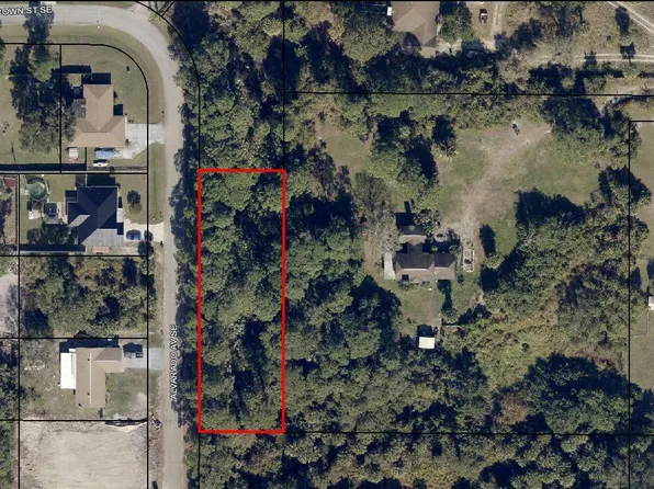 417 Alvarado Ave SE, Palm Bay, FL 32909