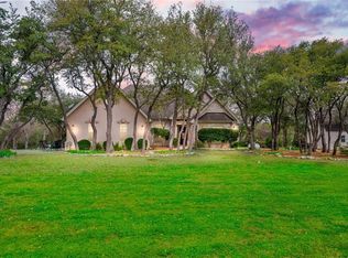 261 N Showhorse Dr, Liberty Hill, TX 78642