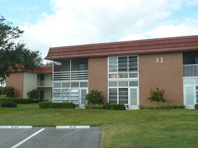 1st image of 63 Woodland Dr