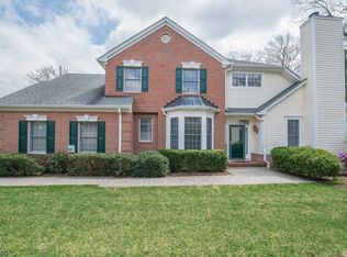 802 Fieldstone Ter #802, Wyckoff, NJ 07481