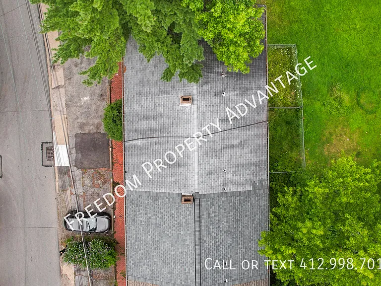 2523 Park Hill Dr — Photo 31