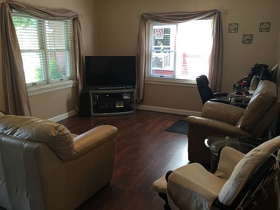 5th image of 609 E Eckman St