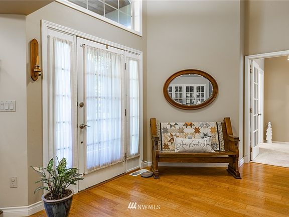 4th image of 8847 Bald Eagle Dr