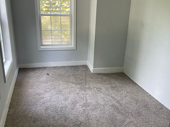 5th image of 2915 W Market St