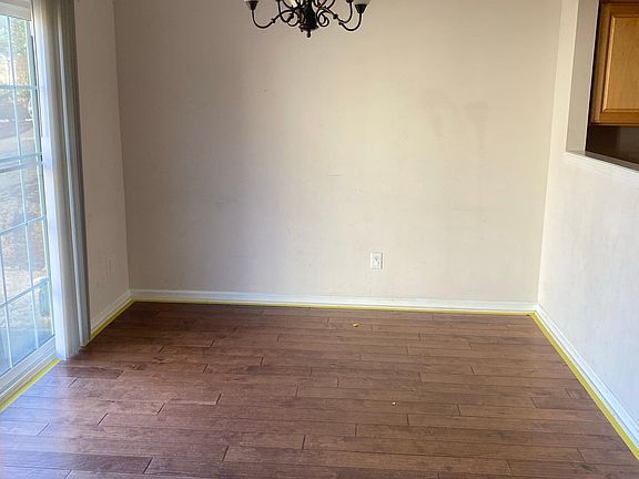 Main Level - Dinning Area