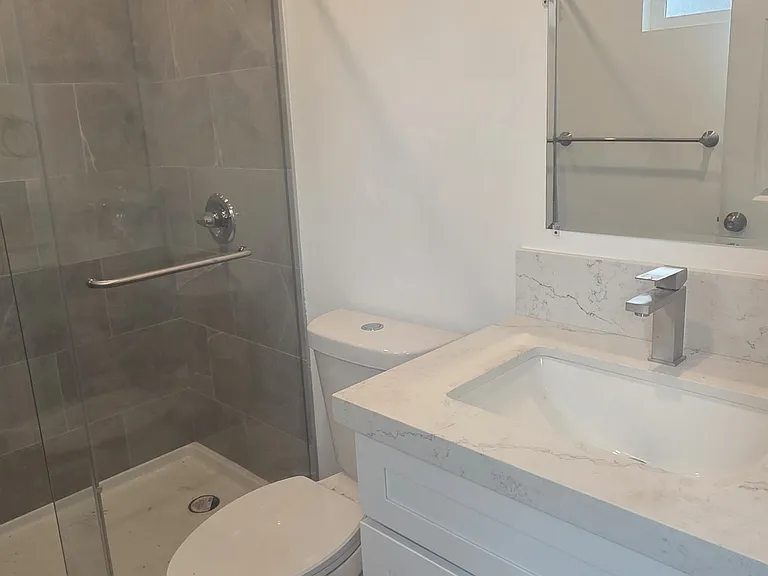 1177 W Phillips Blvd — Photo 14