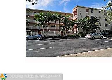 1st image of 1220 NE 3rd St APT 107