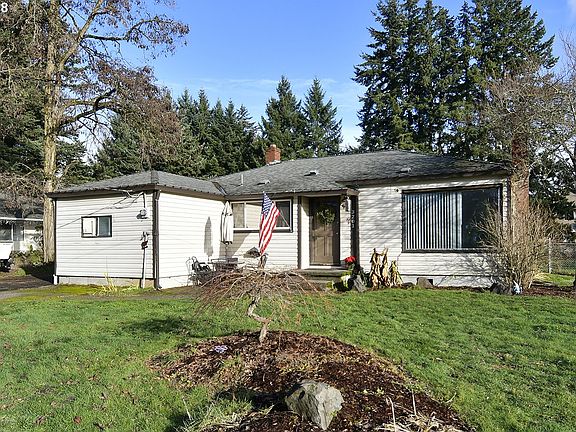 2nd image of 3201 NE 119th Ave