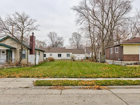 79 Hamata Ave, Hazel Park, MI 48030