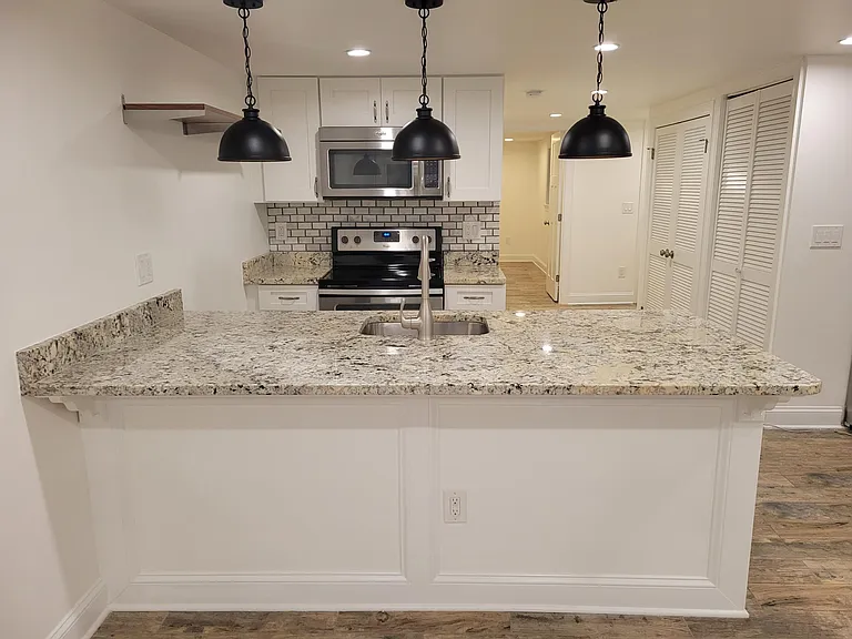 1845 Monroe St NW — Photo 3