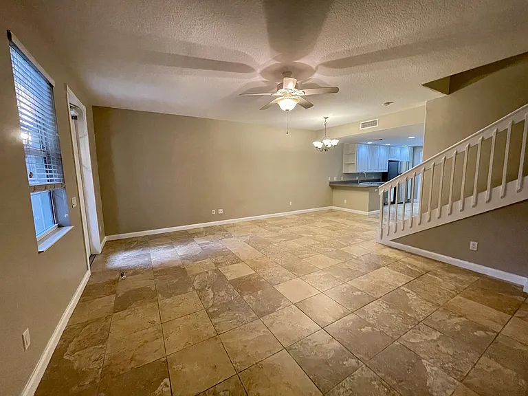 1649 Napoli Dr W #1649 — Photo 4