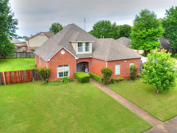 100 S Sycamore Ave, Broken Arrow, OK 74012