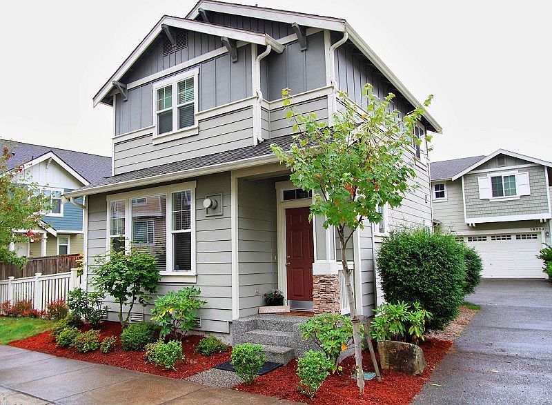 1st image of 14225 NE 187th Ct