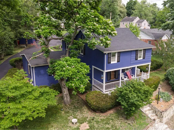 185 Mordington Ave, Charles Town, WV 25414