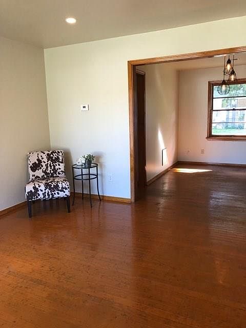 1st image of 1404 Casady Ln