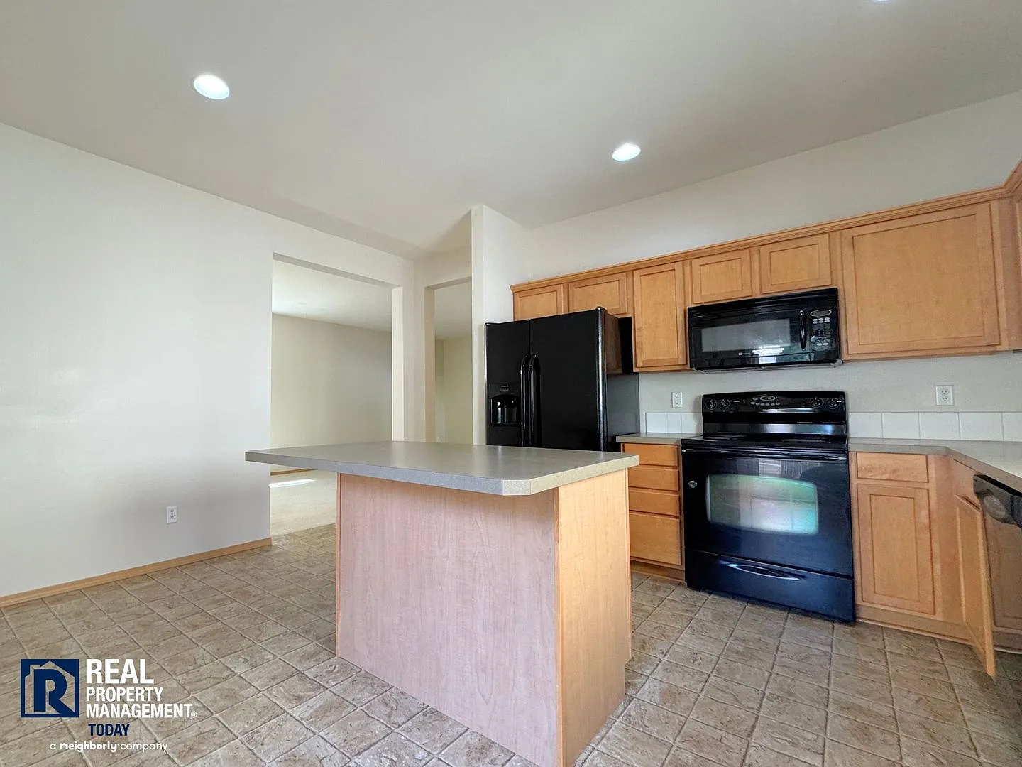 Spacious 4-Bedroom Fife Home | Fenced Patio & 2-Car Garage — Photo 3