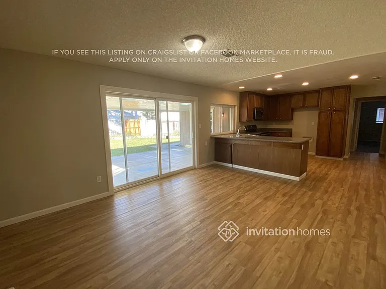 502 Yuba Ct — Photo 9