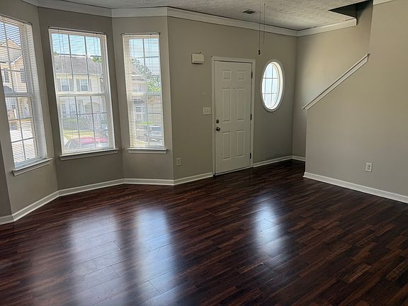 3rd image of 89 Timber Ridge Dr
