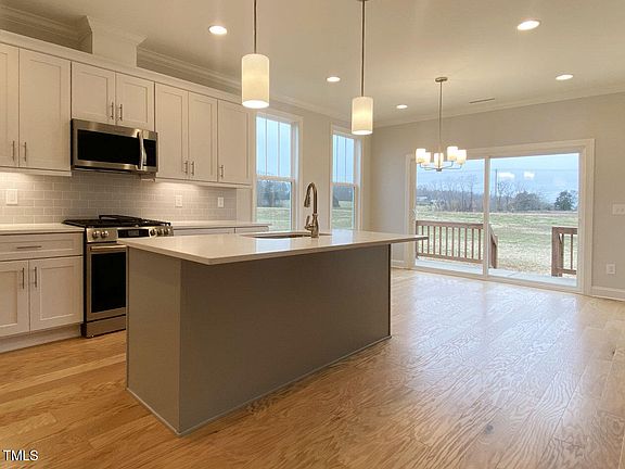 2nd image of 4863 Grosbeak Ct