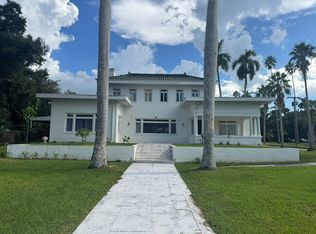 2532 1st St, Fort Myers, FL 33901