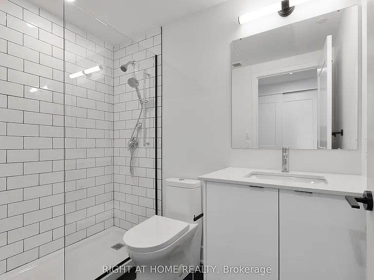 377 Winona Ave #310 — Photo 11