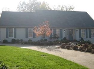 3316 Hammersmith Ln, Cincinnati, OH 45248