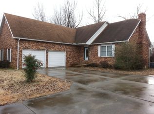917 Susan St, Dexter, MO 63841