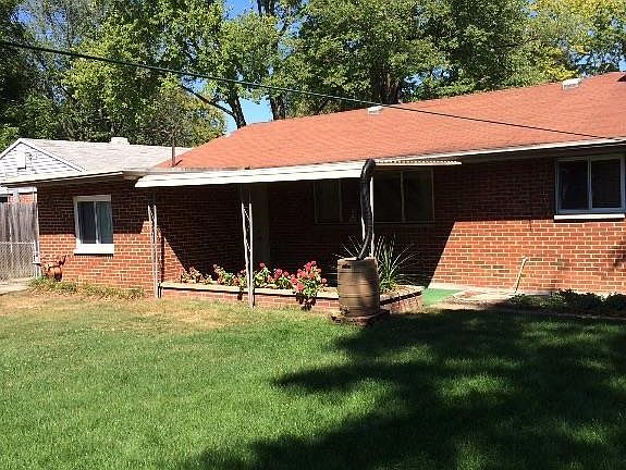 2nd image of 2305 Acorn Dr