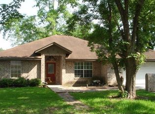 401 E Grove Ave, Lufkin, TX 75904