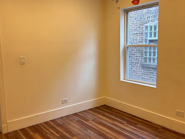 8034 S Eberhart Ave #2 — Photo 16