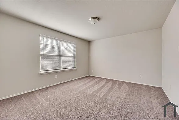 5913 Hopkins Dr — Photo 14