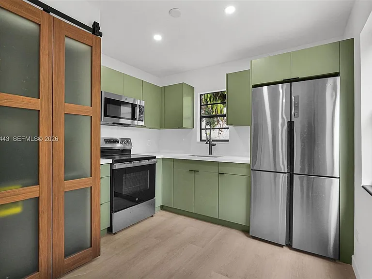 81 NW 45th St #0 — Photo 34