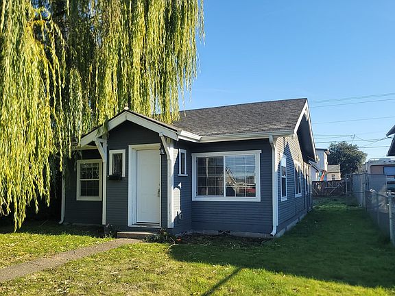 2nd image of 352 18th Ave