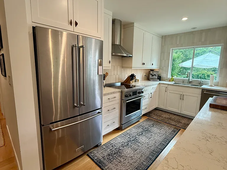 1024 Palermo Dr — Photo 5