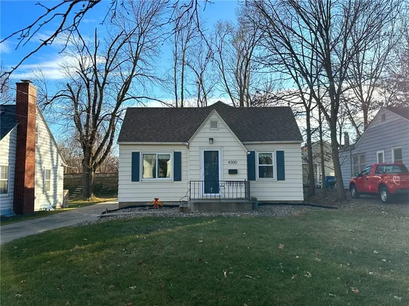 4300 Northwest Dr, Des Moines, IA 50310