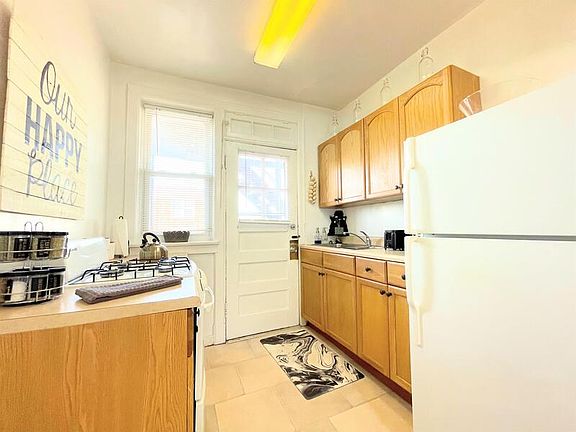 2nd image of 6647 Berthold Ave APT 3W