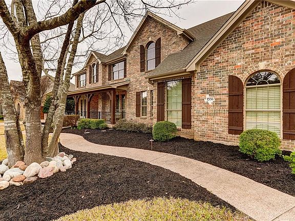 4th image of 1706 Shinnecock Hills Dr