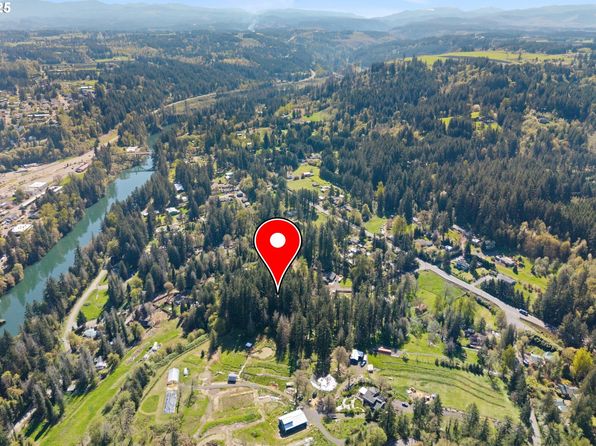 22345 S Poplar Rd, Estacada, OR 97023