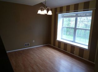 75 Avebury Pl, Somerset, NJ 08873
