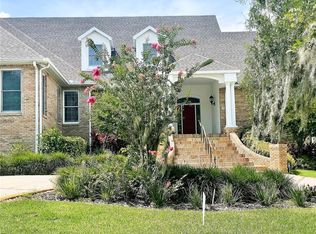 924 Camelot Ln, Lakeland, FL 33813