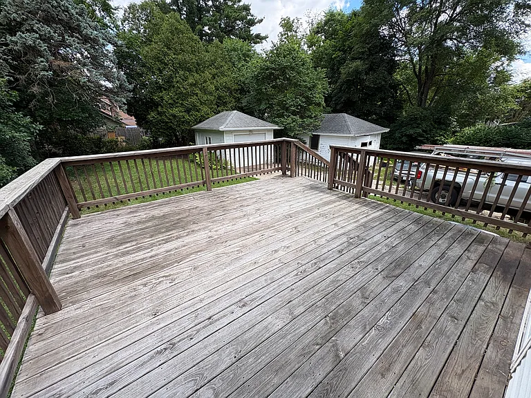 S Highland Ave — Photo 34